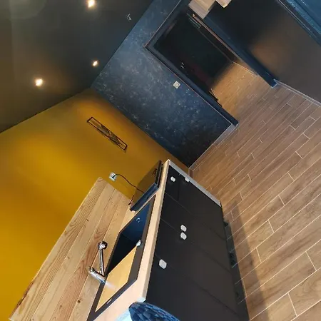 Love-room L'eden Du Desir