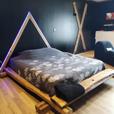 بيت للعطل Love-room L'eden Du Desir